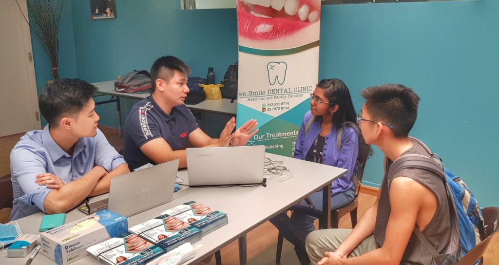 We Smile Dental Clinic participates at Inti International College Subang Healthcare Fair 3