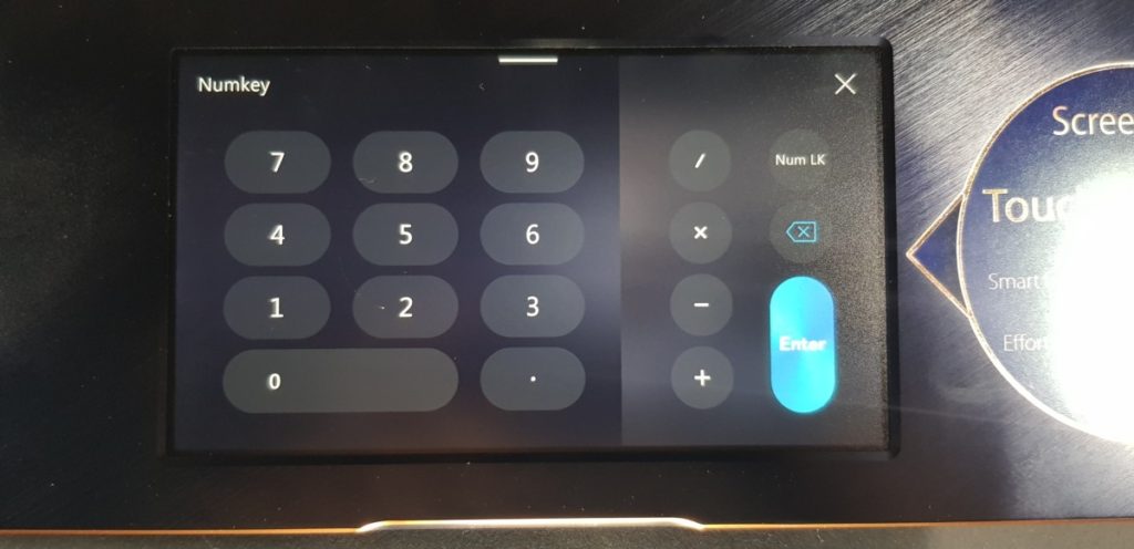 [Review] Asus Zenbook Pro 15 UX580G-EE2030T - ScreenPad Sensation 10