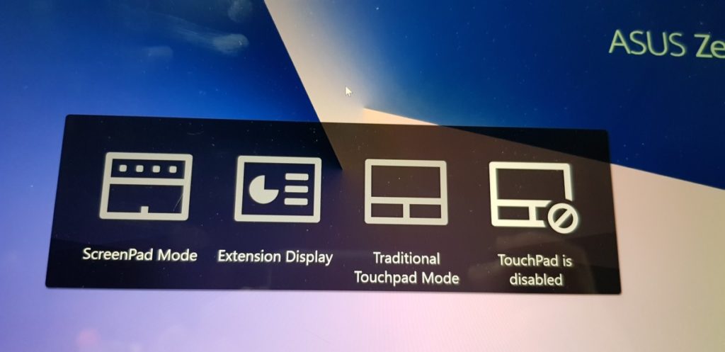 [Review] Asus Zenbook Pro 15 UX580G-EE2030T - ScreenPad Sensation 9