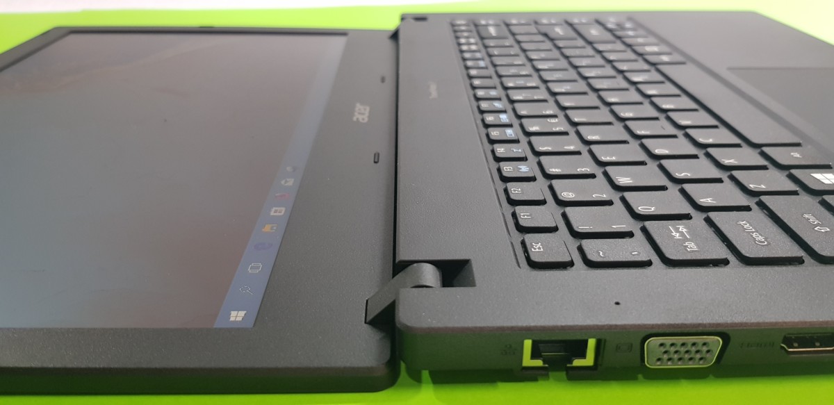 Acer TravelMate P2410-G2-M Laptop Review - All Business Performer 4