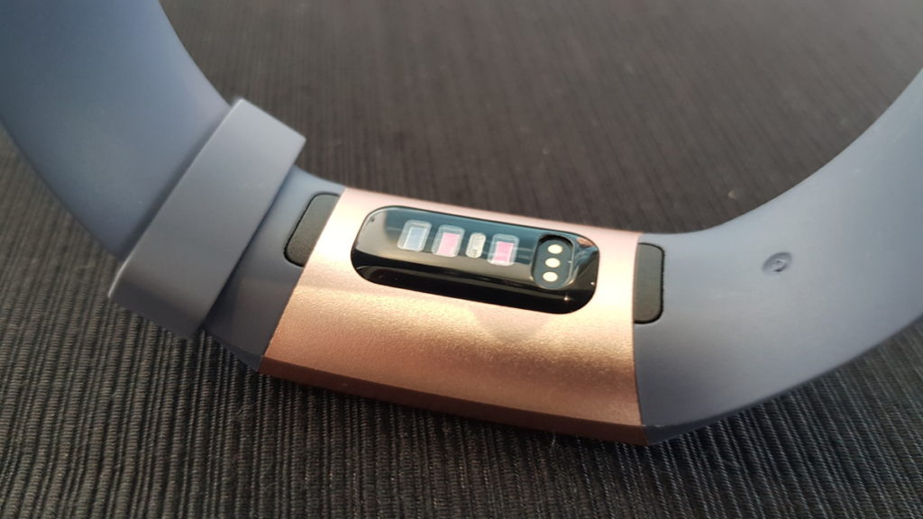 Fitbit Charge 3 PurePulse sensor