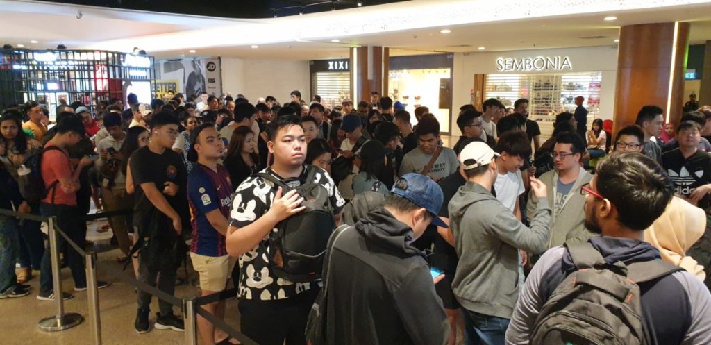 Galaxy S10 roadshows debut nationwide with bargains galore 4