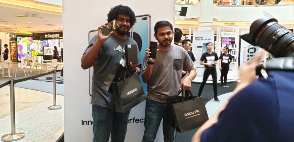 Galaxy S10 roadshows debut nationwide with bargains galore 3