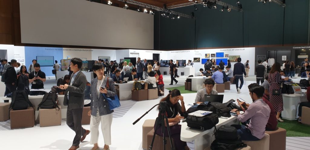 Samsung SEAO Forum 2019 showcases their latest 8K QLED TVs and home technologies 6