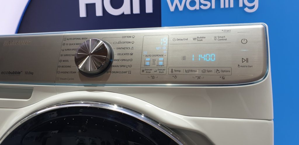 New Samsung WW7800M QuickDrive gets your washing done in half the time 4