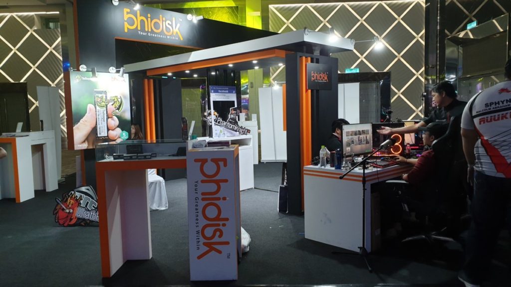 Phidisk Malaysia, one of TECS key sponsors showcasing their latest storage solutions in their booth on the tournament grounds