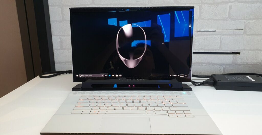 Slimmer and faster Dell Alienware m15 and m17 gaming notebooks launched at Computex 2019 37