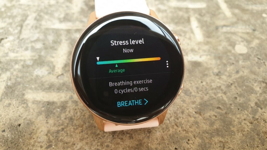 [Review] Samsung Galaxy Watch Active - Right on Time 3