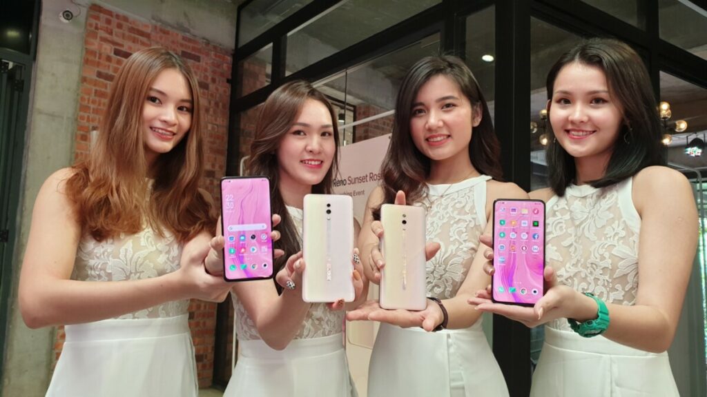 OPPO Reno now comes in a shade of Sunset Rose 11