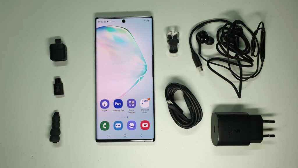 Galaxy Note 10+ box contents