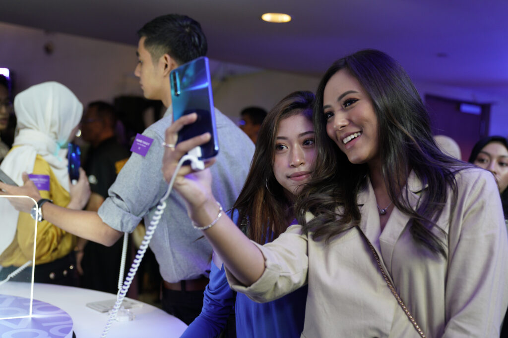 Huawei nova 5T preorder model