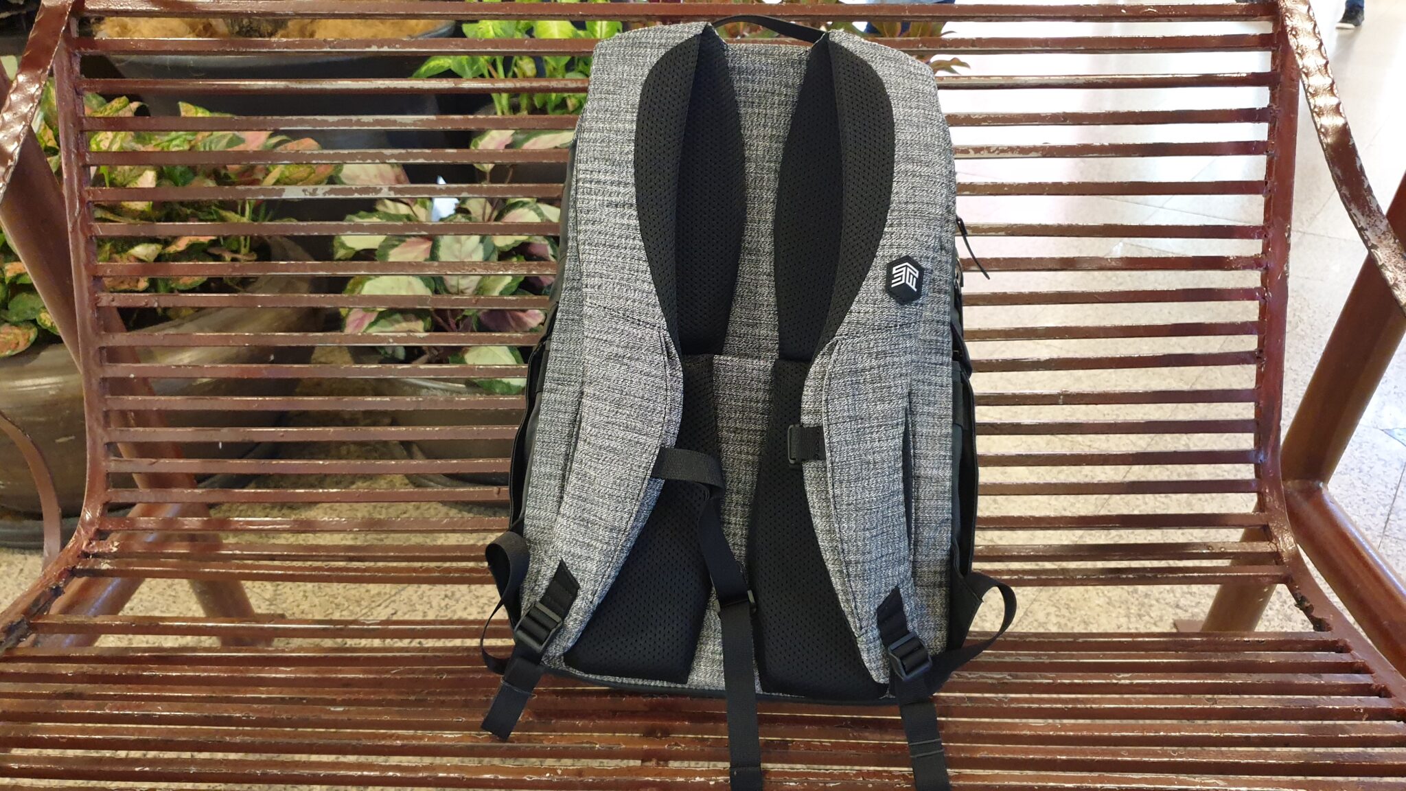 STM Myth 28L backpack