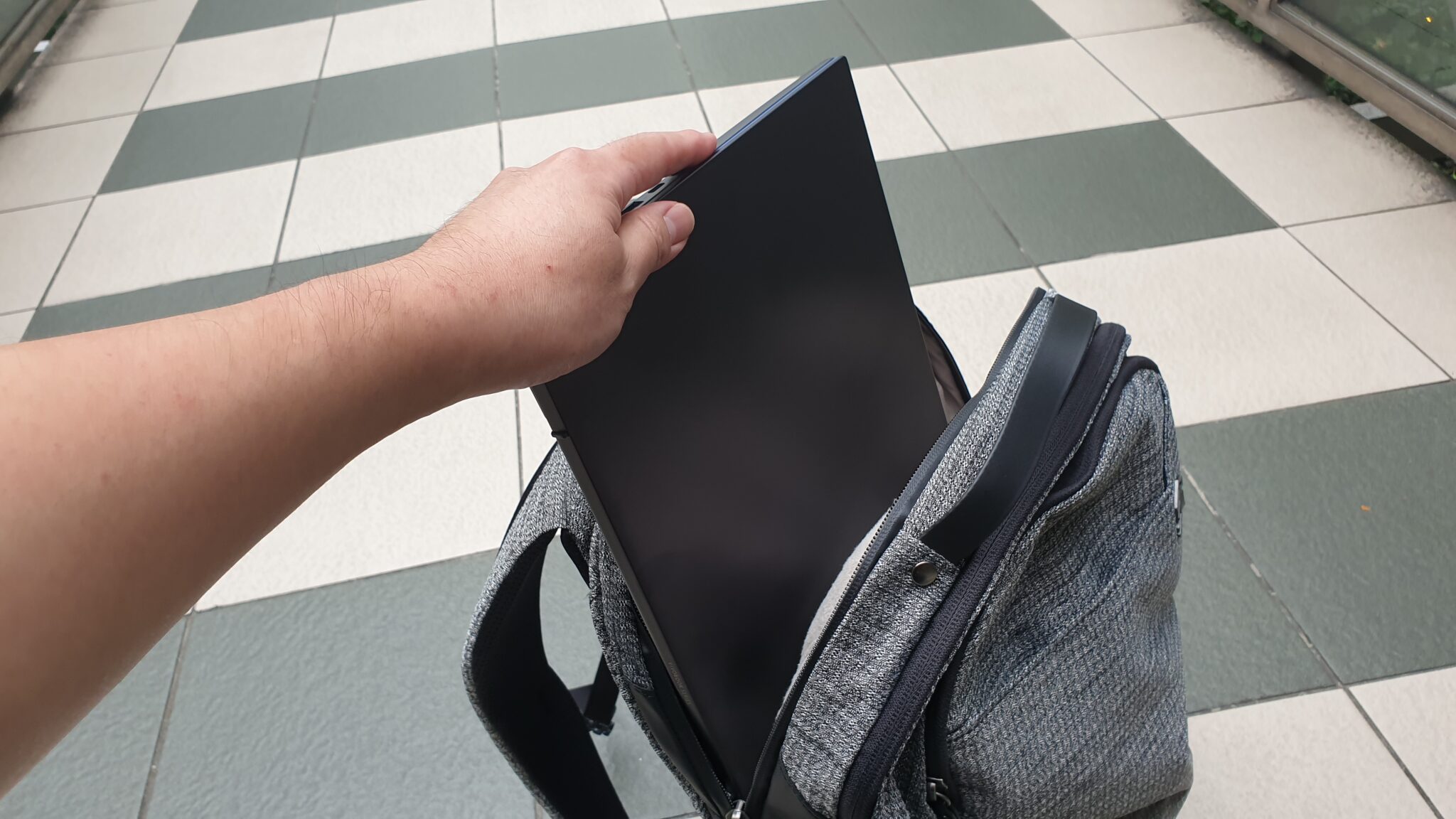STM Myth 28L backpack laptop compartment