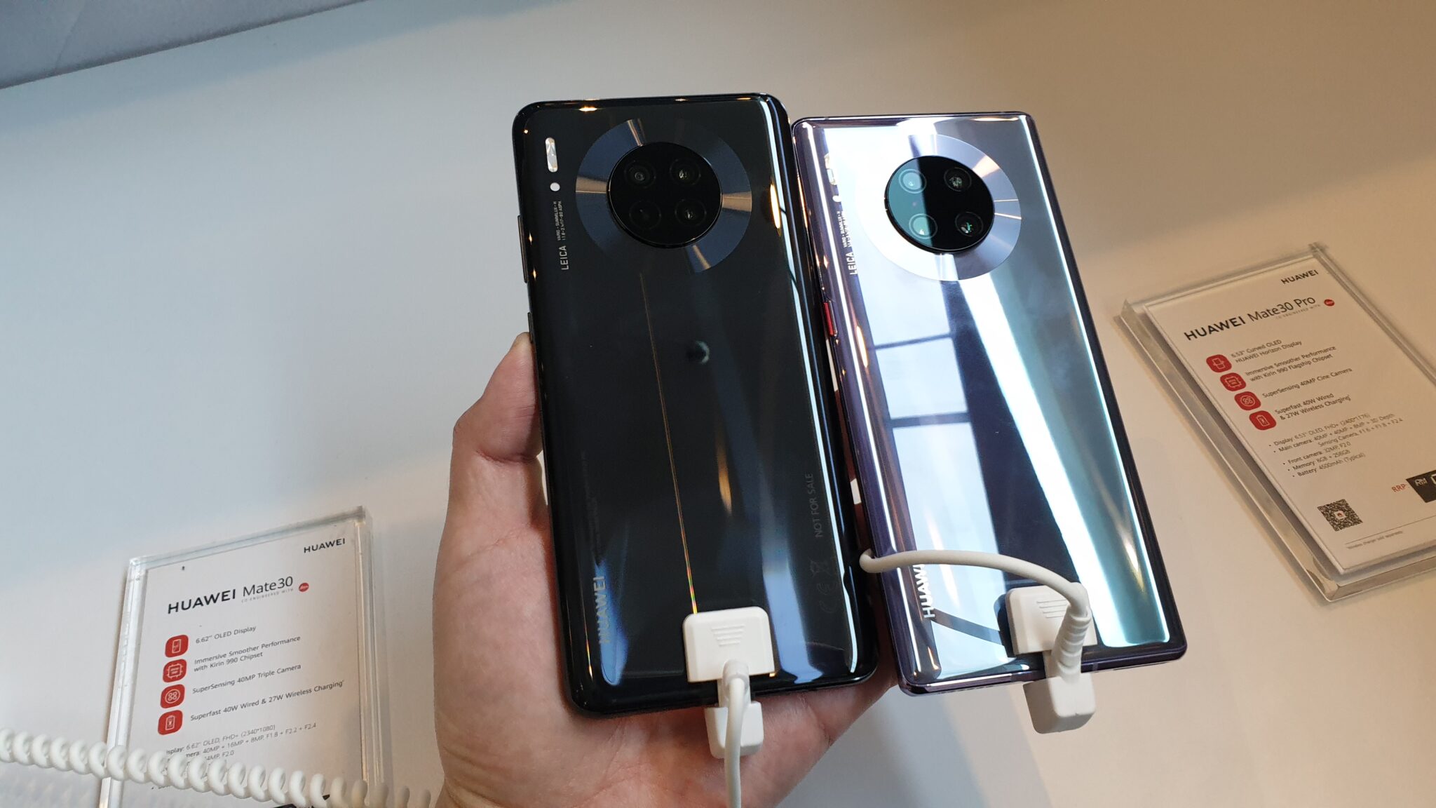 Mate 30 and Mate 30 Pro back