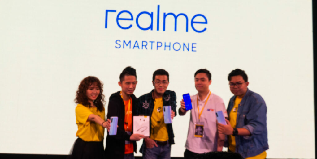 realme XT with quad camera and Super AMOLED display lands in Malaysia at RM1,399 6