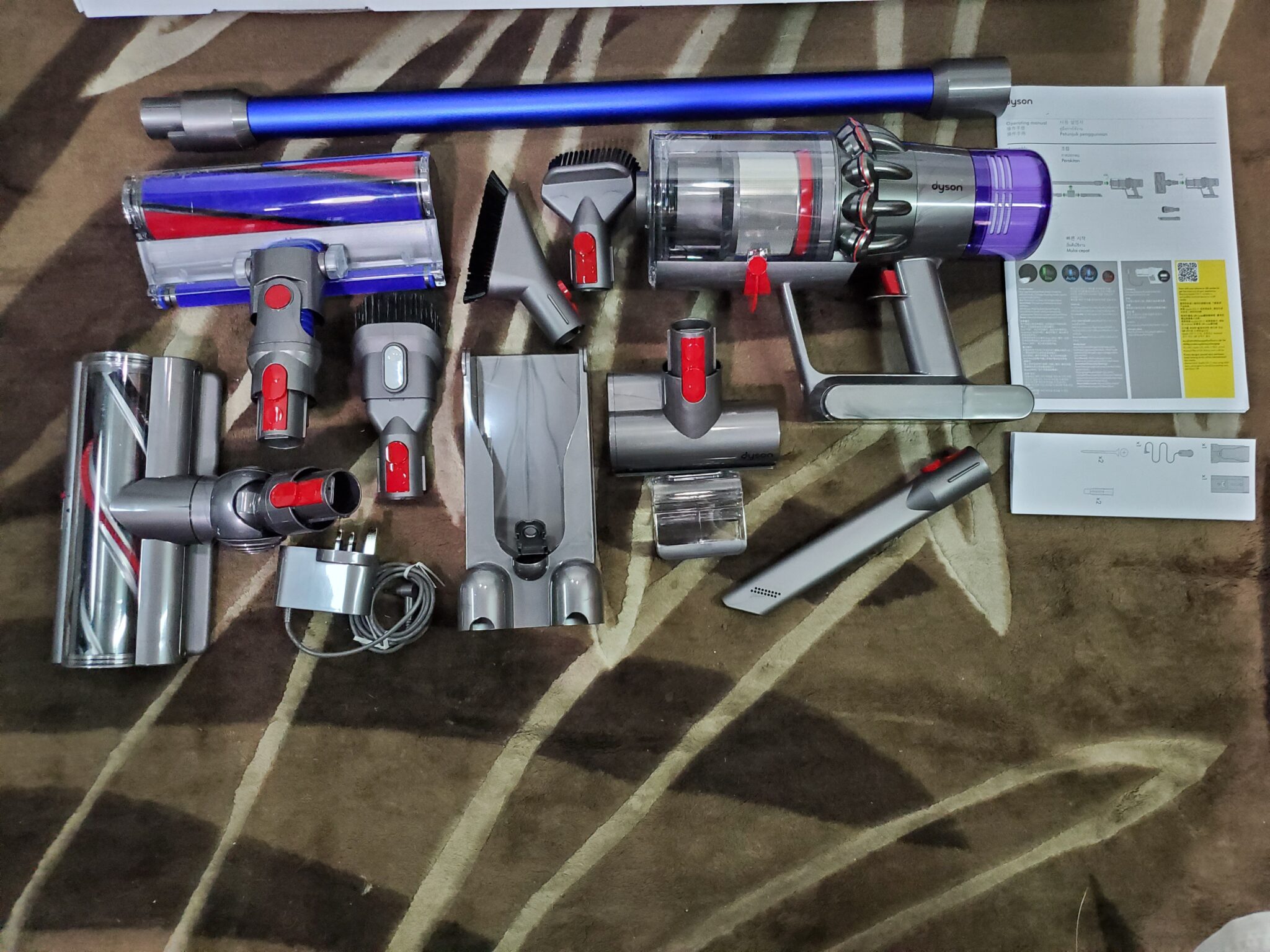 Dyson V11 absolute