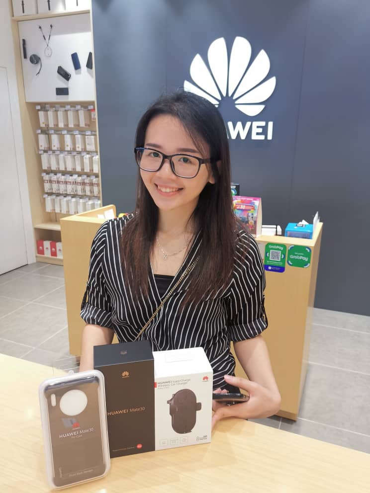 The Huawei Mate30 series are selling like hotcakes in China but what about Malaysia? 4
