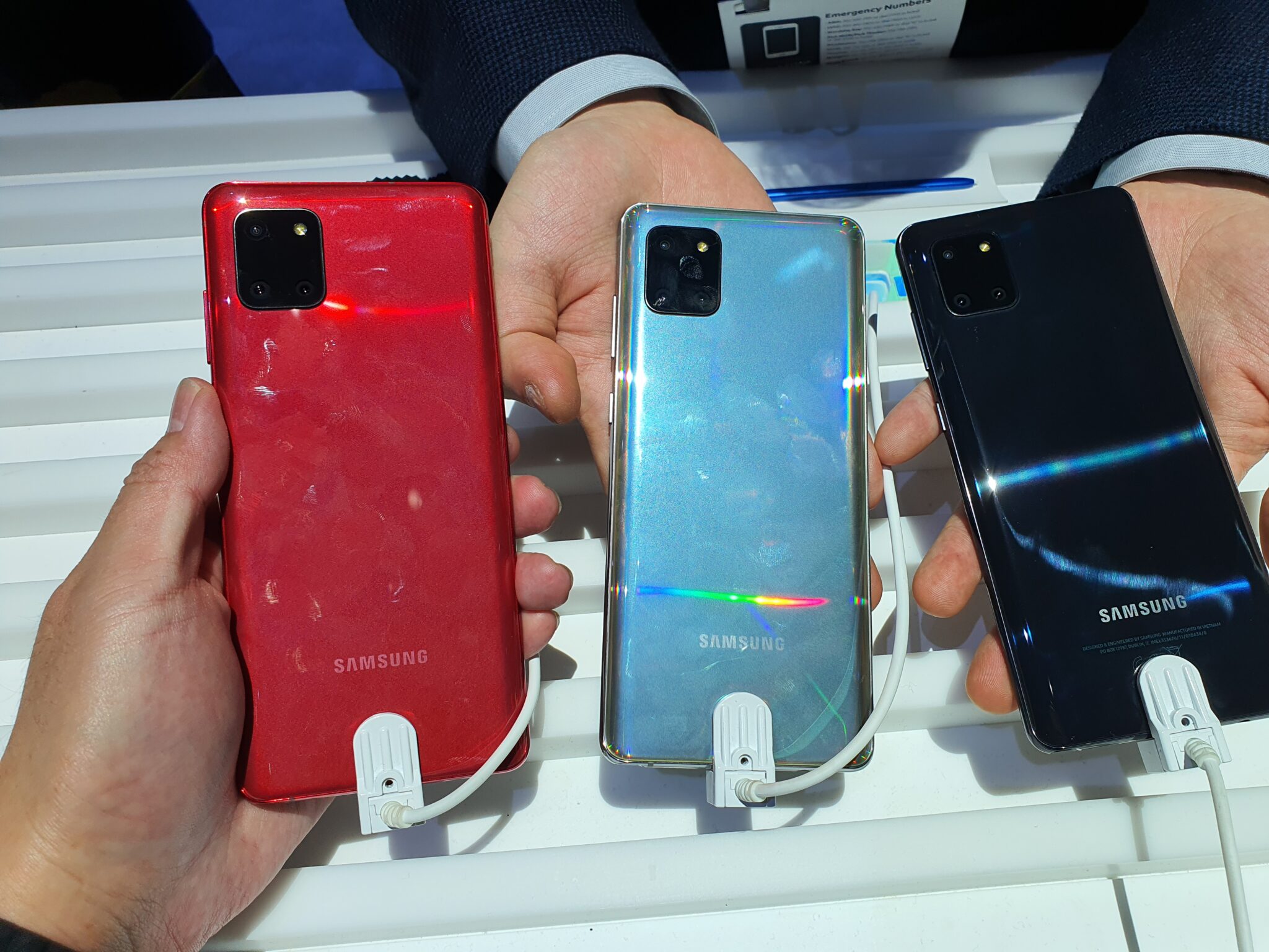 CES 2020: Hands-on with the Samsung Galaxy S10 Lite and Galaxy