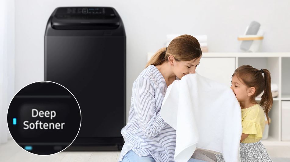New Samsung WA6000R top load washing machine with Wobble tech wobbles your laundry clean 5