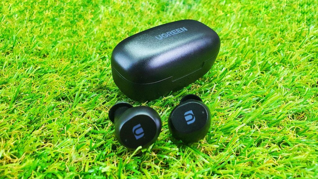 UGREEN WS102 True Wireless Stereo Earbuds Review angled