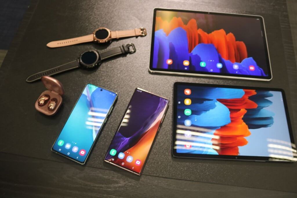 Galaxy Tab S7 devices