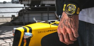 SevenFriday P3B/03 timepiece looks like it's straight from Cyberpunk 2077 10
