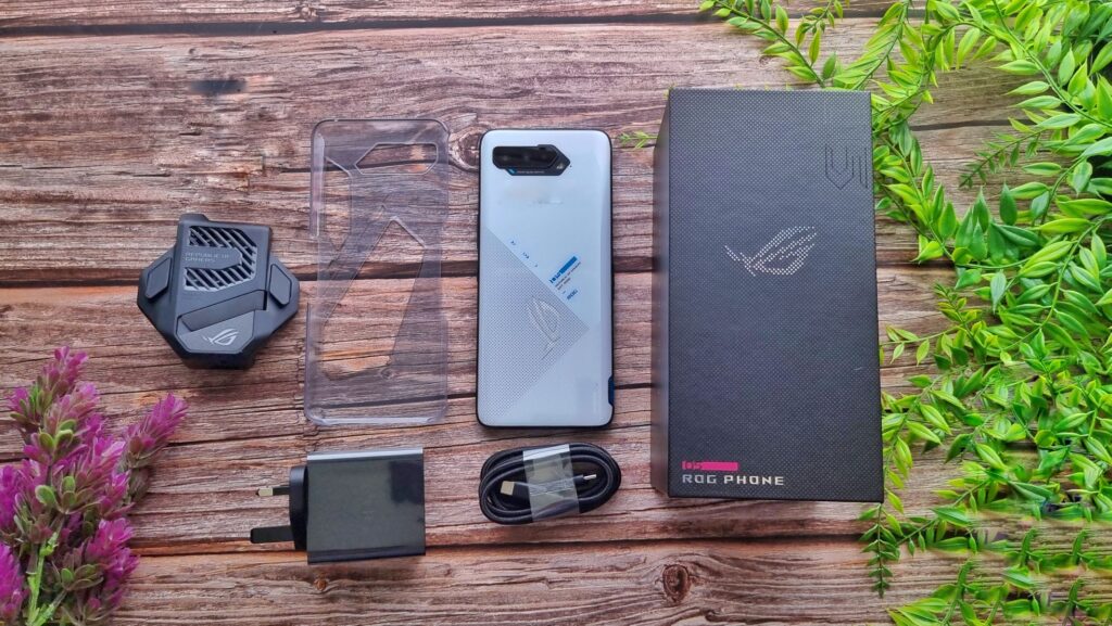 ROG Phone 5 First Look box contents