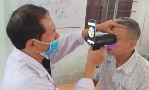 Samsung Galaxy Upcycling programme sees old Galaxy phones repurposed for medical eye care 6