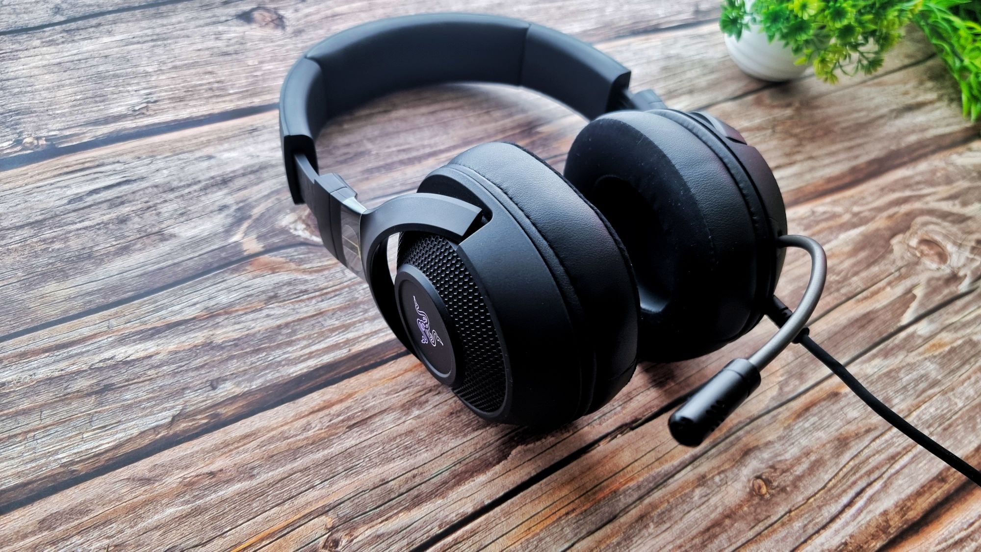 Razer Kraken V3 X Review - Waking the Power of the Kraken | Hitech Century