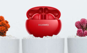 Honey Red FreeBuds 4i now comes in stylish red to class up the Raya season 5