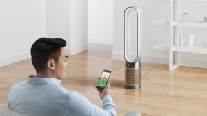 Fantastically Fabulous Father’s Day Gifts From Dyson That Will Make His Day 6