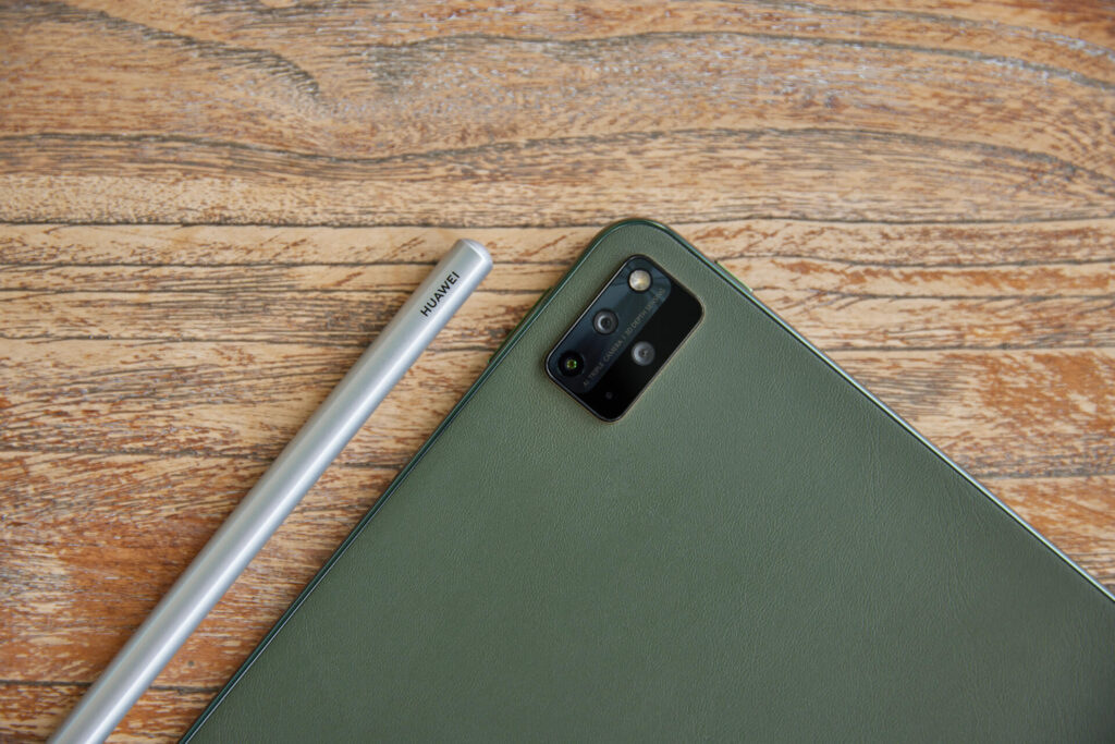 Huawei MatePad Pro Olive Green close up back