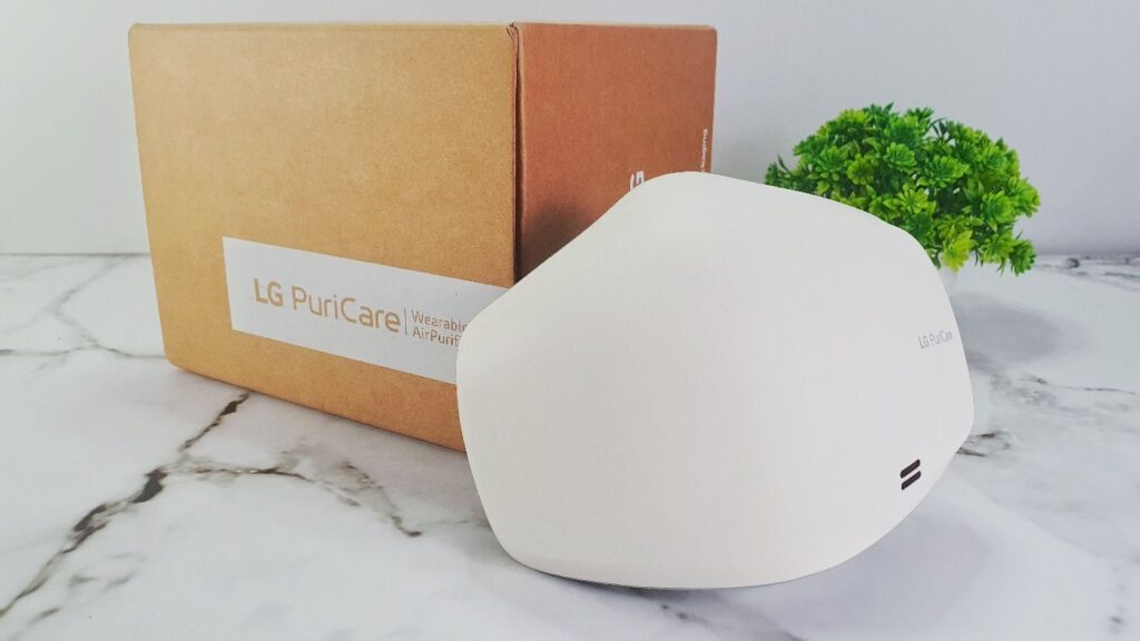 LG PuriCare Wearable Air Purifier Mask Review cover