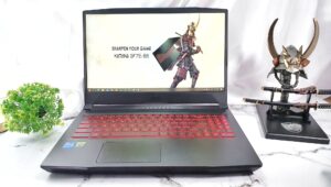 MSI Katana GF66 Review - Slick Budget Gaming Laptop Tested 6