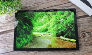Samsung Galaxy Tab A8 Review - Big Tablet, Awesome Value 1