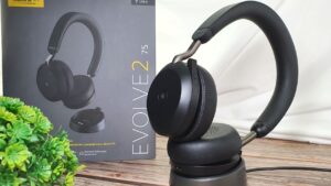 Jabra Evolve2 75 Review - Hybrid Work ANC-enabled Headphones for the New Work Order 8