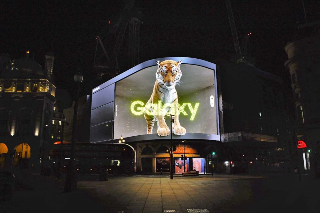 Samsung Tiger in the City 3D london piccadilly circus