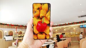 Samsung Galaxy S22 Plus Review - The Best Everyman Flagship Phone for 2022 7
