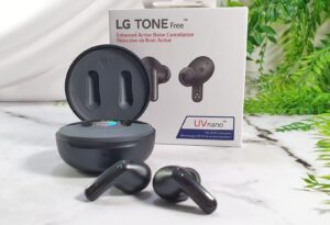 LG Tone Free FP8 review - UVnano equipped wireless earbuds for hygiene-conscious audiophiles 2