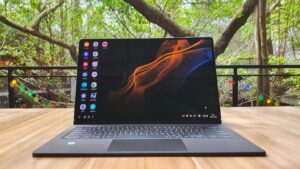 I used the Samsung Galaxy Tab S8 Ultra as a laptop replacement for a week. Here’s what i discovered 9
