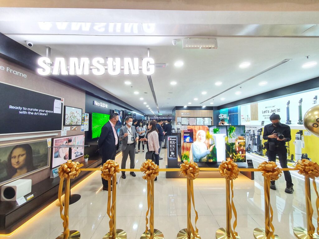 Samsung Consumer Electronics Experience Store front