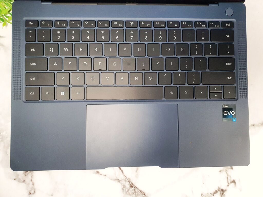 Huawei MateBook X Pro 2022 Review keyboard