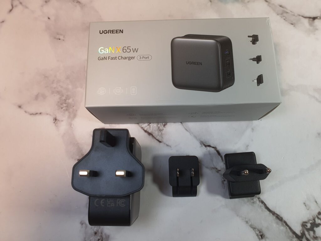 Ugreen GaN 65W Travel Fast Charger Review charger