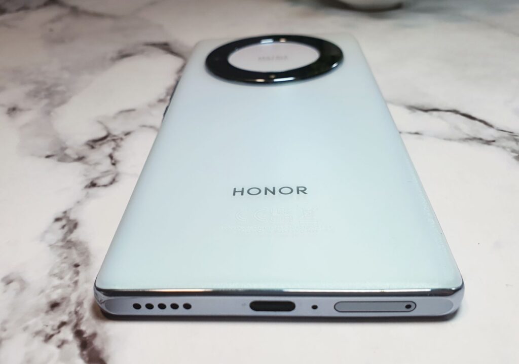 Honor X9a Review rear
