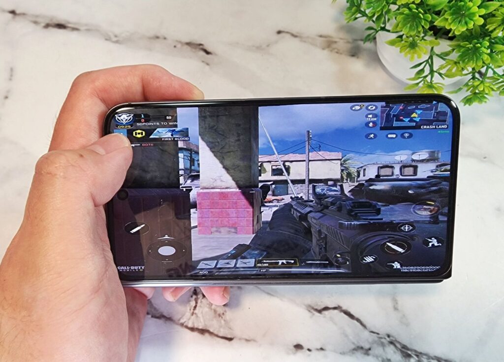 Oppo Find N2 Review - front view for Call of Duty Mobile