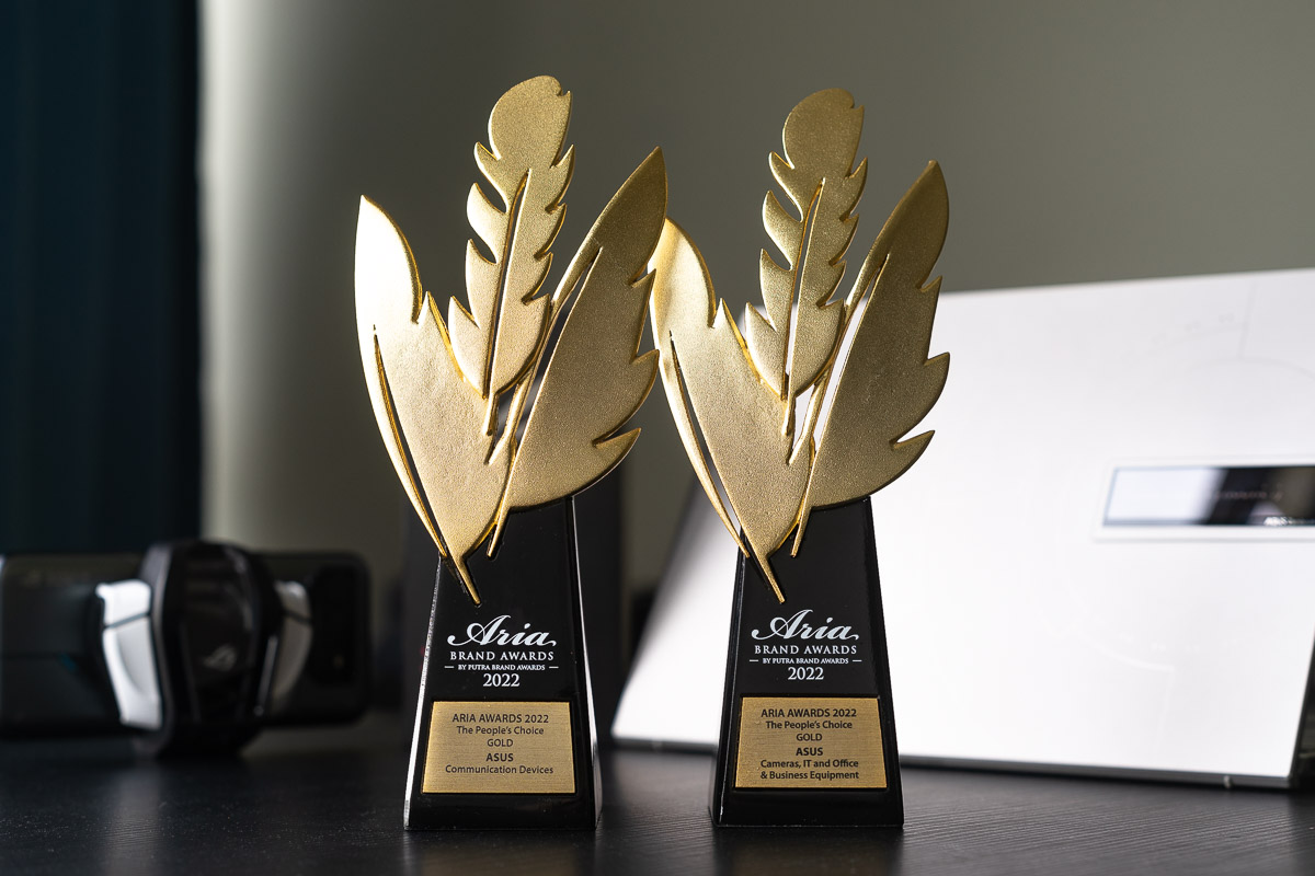 ASUS wins 2 Gold Awards at Putra Aria Brand Awards 2022 | Hitech Century