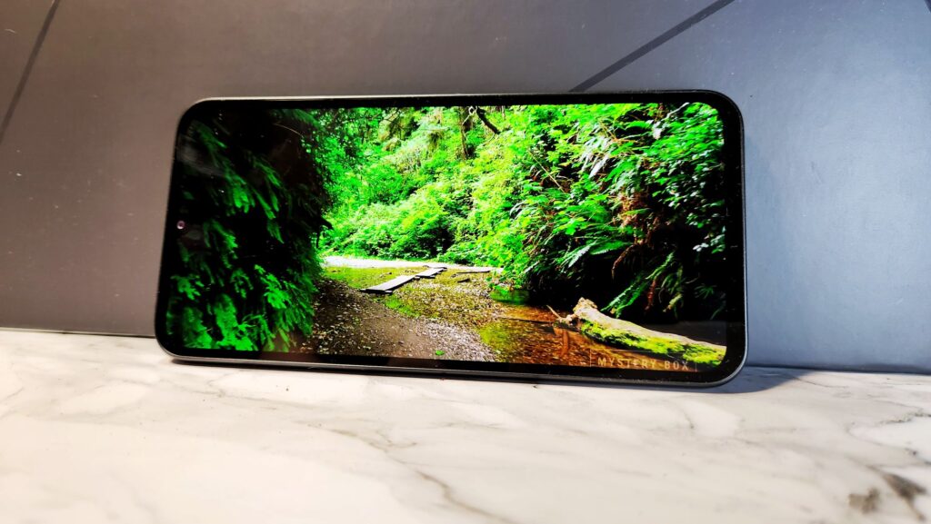 Samsung Galaxy A34 first look display
