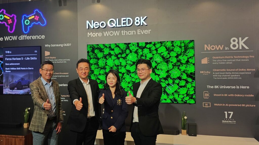 Samsung Neo QLED 8K QN900C TV team