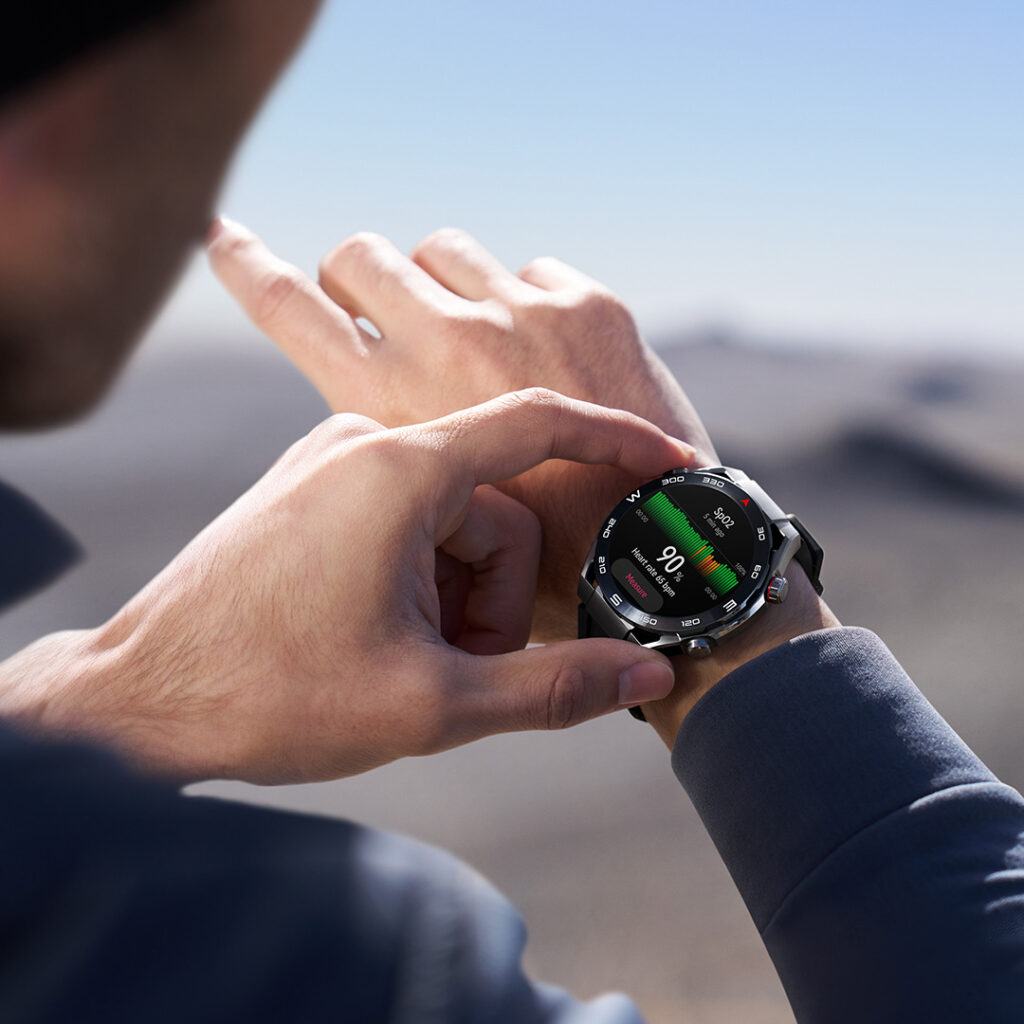 Huawei Watch Ultimate Expedition Black Edition hand model