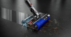 Dyson V12s Detect Slim Submarine Review - An Awesomely Whole Way of Cleaning? 6
